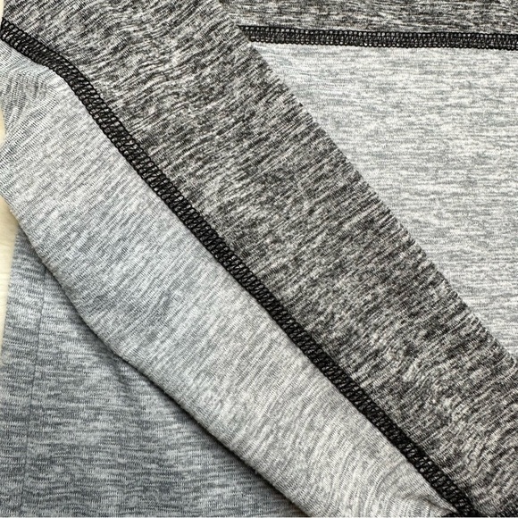 Tommy Bahama Long Sleeved Shirt Grey Hooded Size 6 - Picture 3 of 15